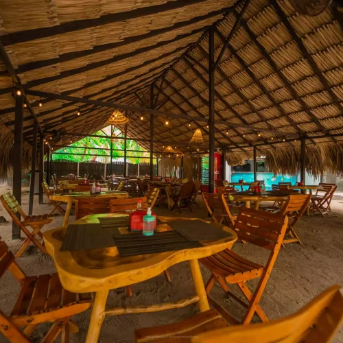 COMEDOR AREA CLUB 2