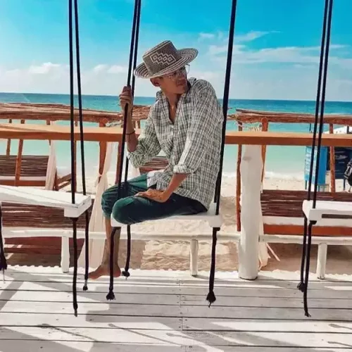 nena beach (1)
